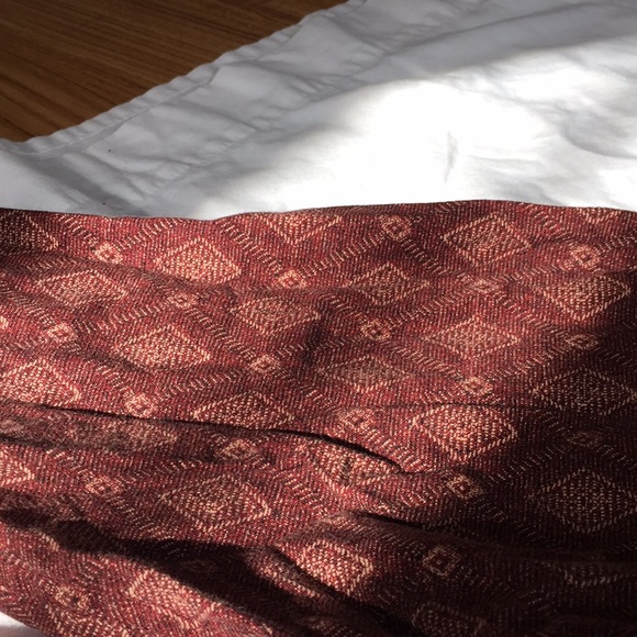 Button up - Picture 3 of 3